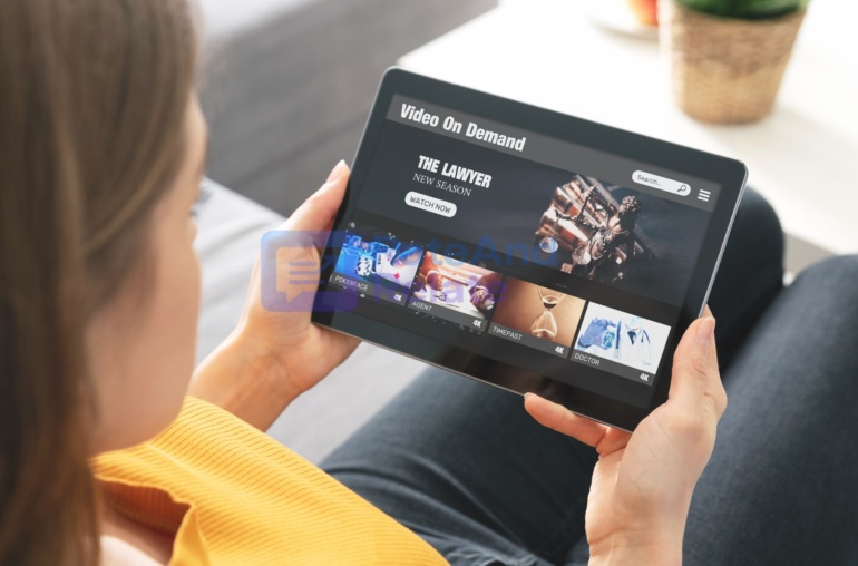 Streaming vs Theatrical Balance: How Hollywood is Rewriting the Rules