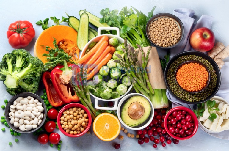 The Social Media Diet — How Influencers Shape What We Eat