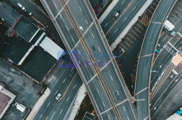 The Sentient Highway — When Roads Start Thinking for Themselves