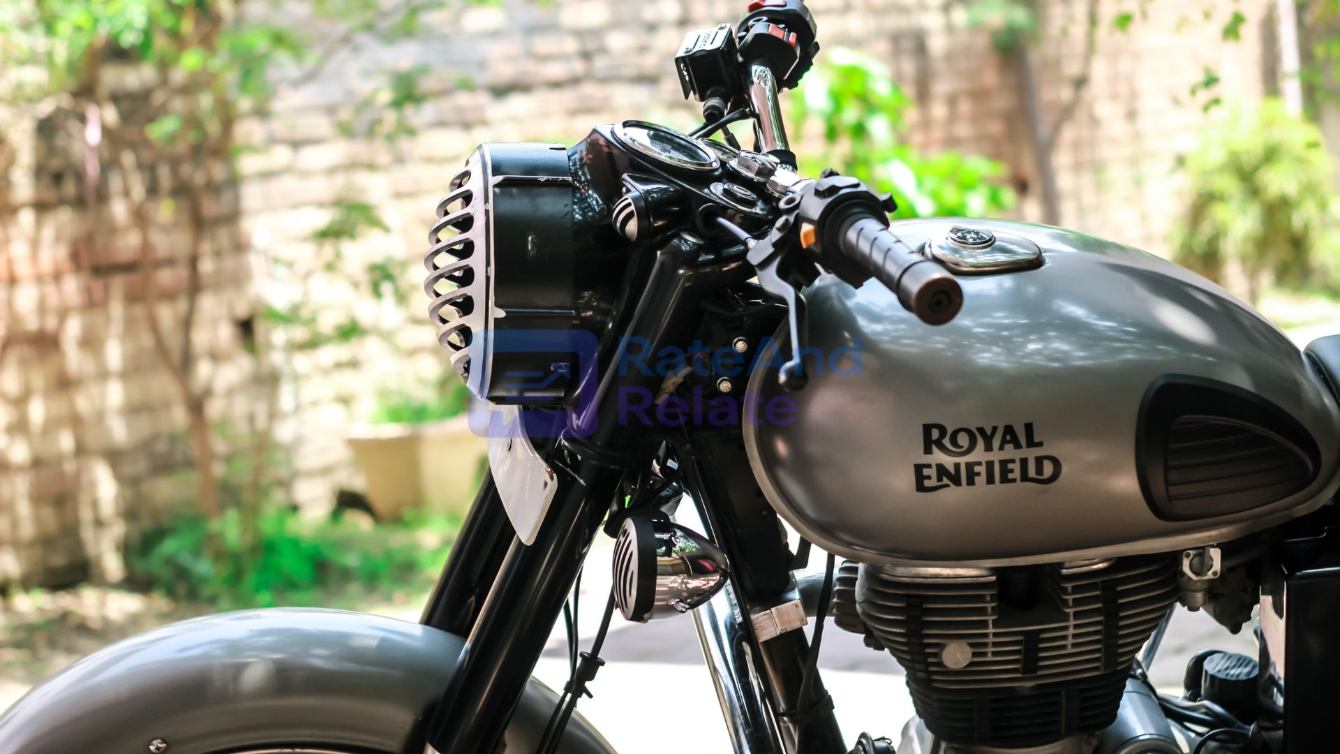 Why the Royal Enfield Bullet 650 Feels Old-School and New at the Same Time