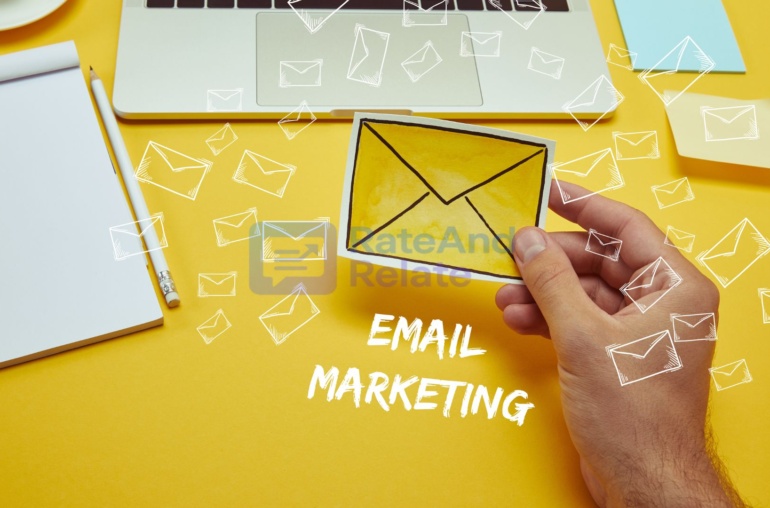 A Guide to Choosing the Right Email Marketing Software for Small Business